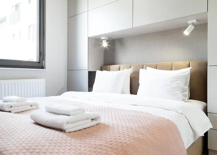 Househost Apt Smoleńsk 33-308A